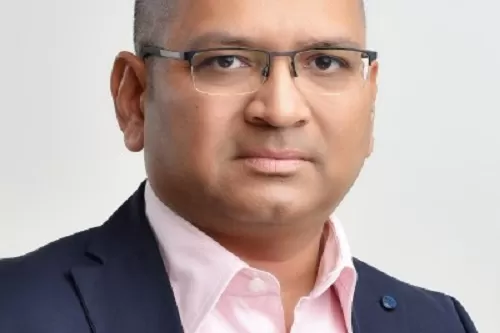 Sameera Anand & Ashish Asthana